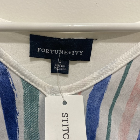 Fortune + Ivy Clare’s Tie Front Mixed Material Top - Small - Picture 2 of 5